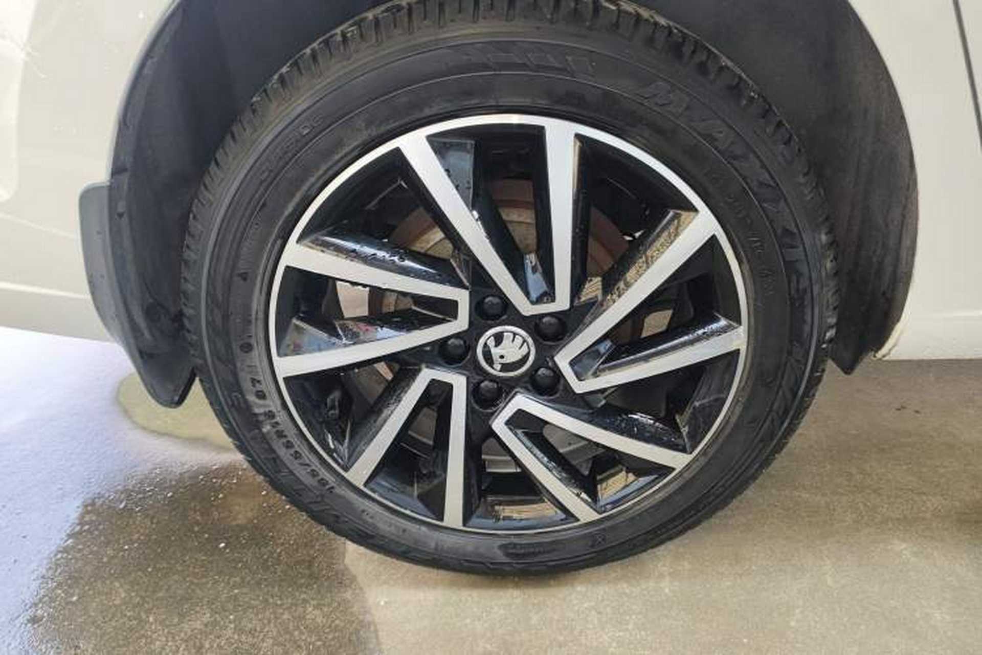 Used Skoda Rapid 2020 1.5L Automatic Comfort Edition Right Rear Wheel Hub