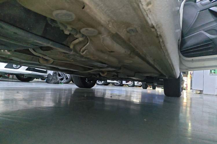 Used Skoda Rapid 2020 1.5L Automatic Comfort Edition Right Side Sill