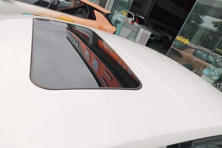 Used Skoda Rapid 2020 1.5L Automatic Comfort Edition Roof