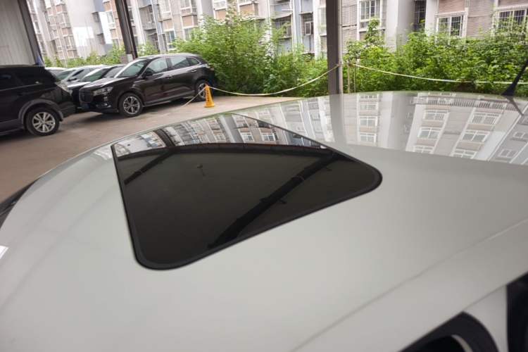 Used Skoda Rapid 2020 1.5L Automatic Comfort Edition Roof
