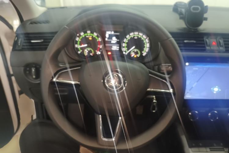 Used Skoda Rapid 2020 1.5L Manual Standard Edition Steering Wheel