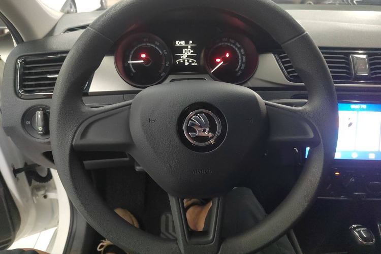 Used Skoda Rapid 2020 1.5L Automatic Standard Custom Edition Steering Wheel