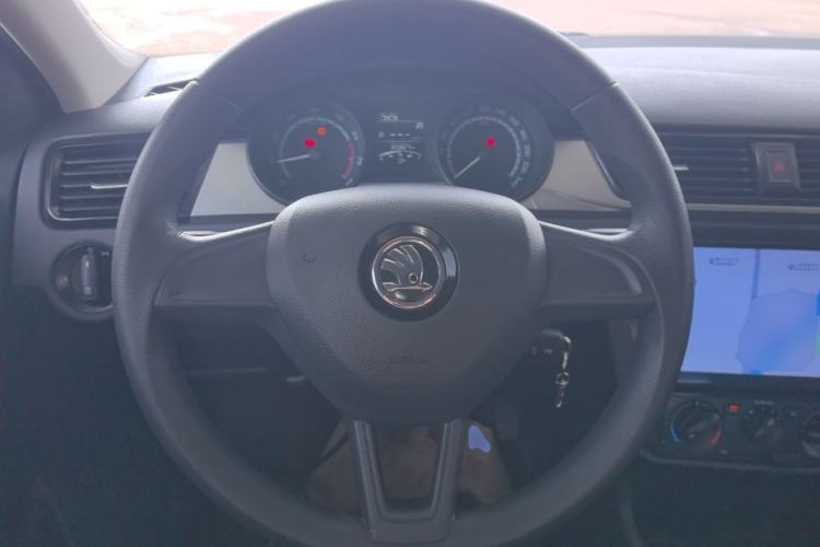 Used Skoda Rapid 2020 1.5L Manual Standard Edition Steering Wheel
