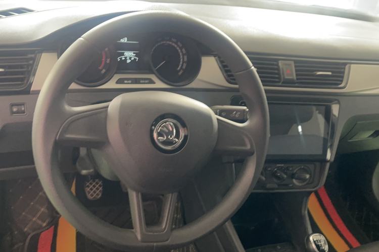 Used Skoda Rapid 2020 1.5L Manual Standard Edition Steering Wheel