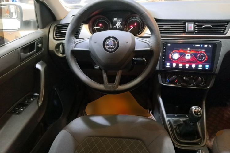Used Skoda Rapid 2020 1.5L Manual Standard Edition Steering Wheel