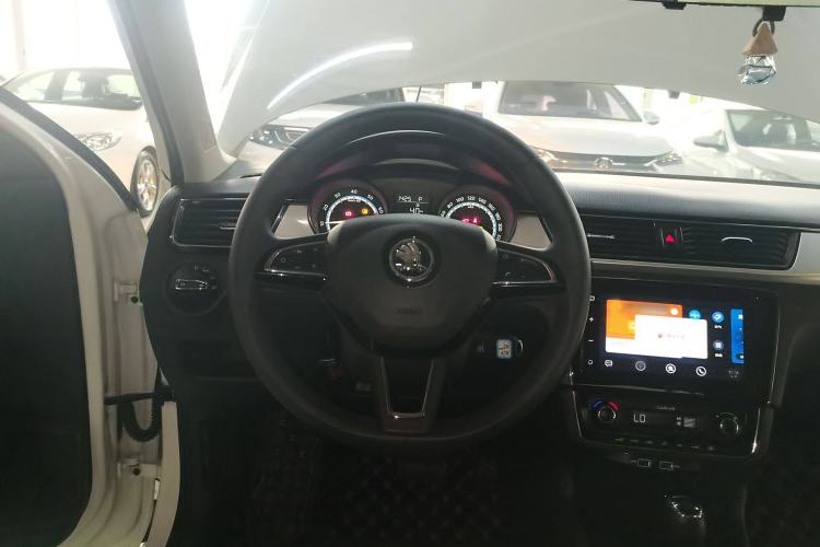 Used Skoda Rapid 2020 1.5L Automatic Comfort Edition Steering Wheel
