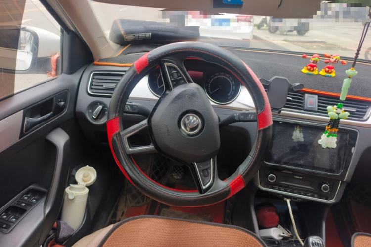 Used Skoda Rapid 2020 1.5L Manual Comfort Edition Steering Wheel