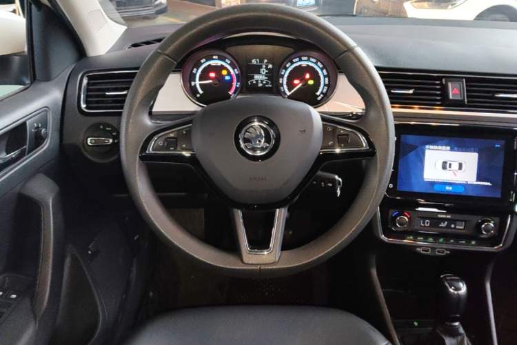 Used Skoda Rapid 2020 1.5L Automatic Comfort Edition Steering Wheel
