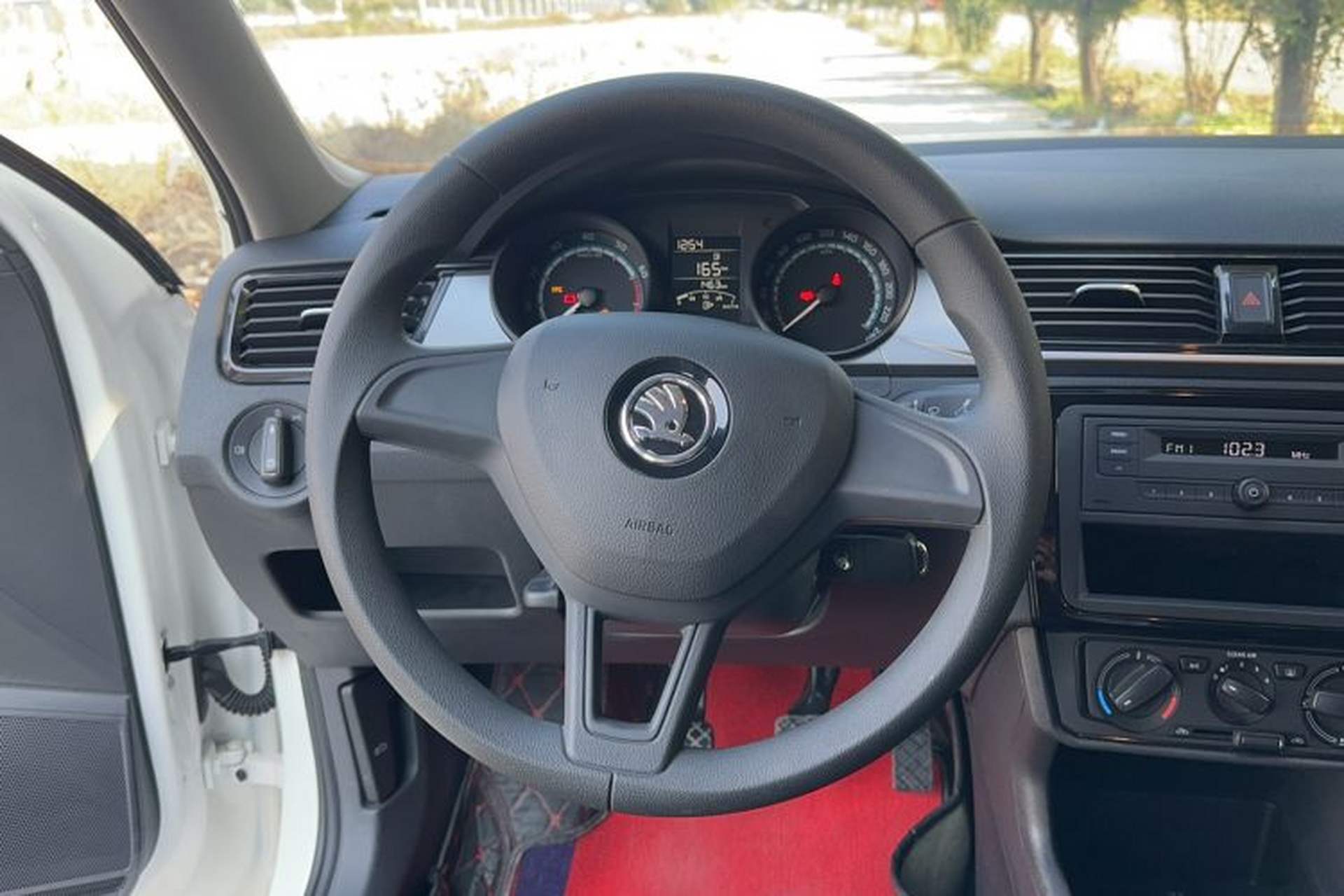 Used Skoda Rapid 2020 1.5L Manual Standard Edition Steering Wheel
