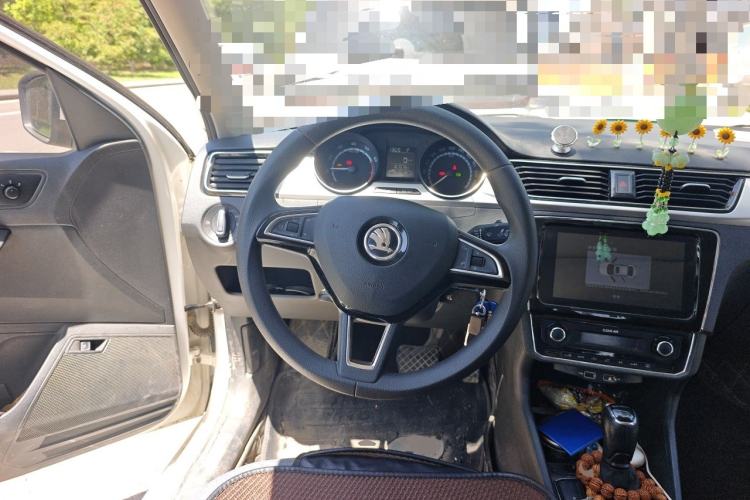 Used Skoda Rapid 2020 1.5L Automatic Comfort Edition Steering Wheel