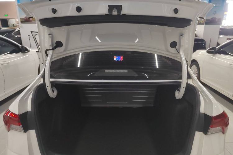 Used Skoda Rapid 2020 1.5L Automatic Standard Custom Edition Trunk