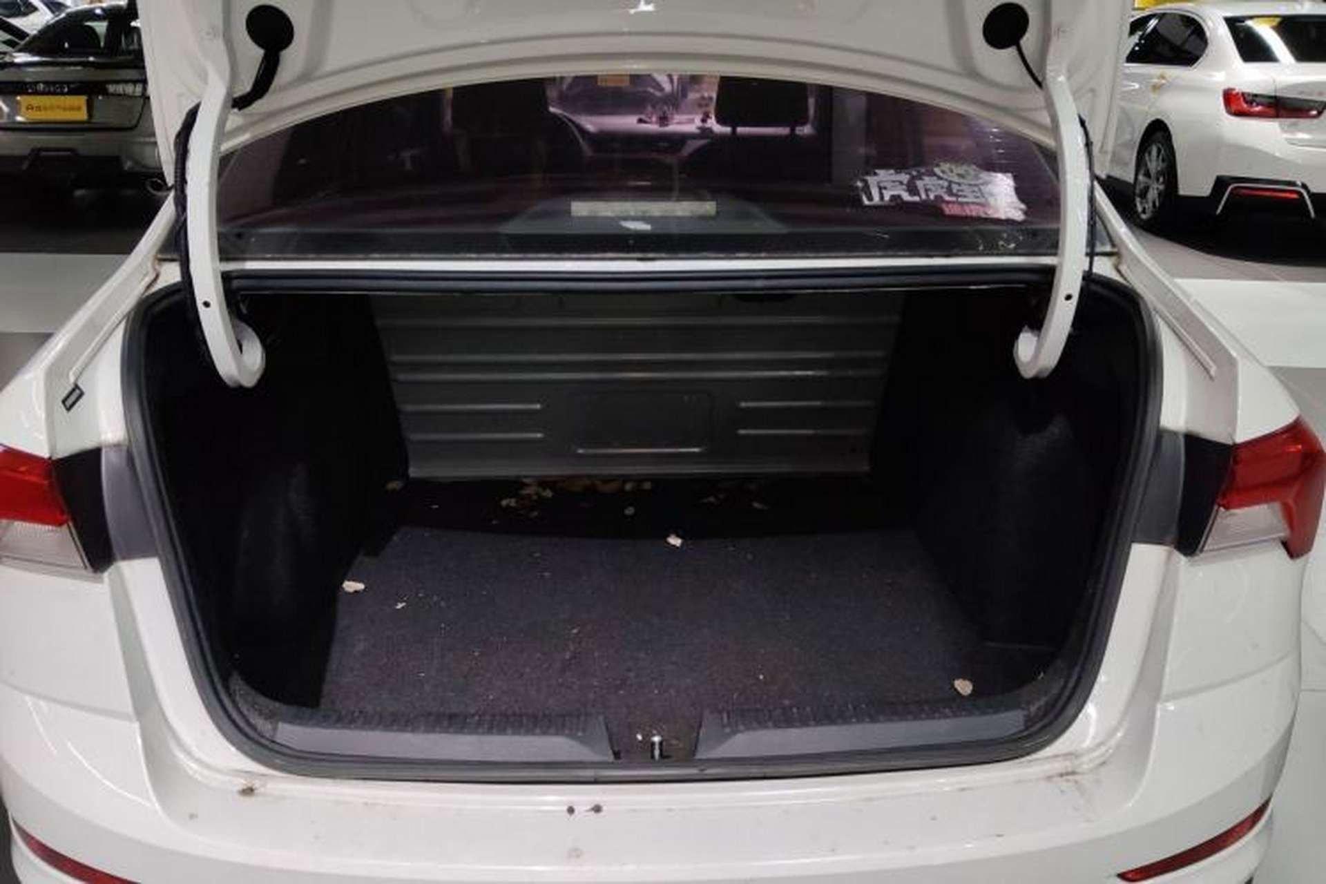 Used Skoda Rapid 2020 1.5L Automatic Comfort Edition Trunk