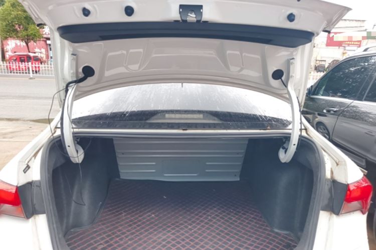 Used Skoda Rapid 2020 1.5L Manual Standard Edition Trunk