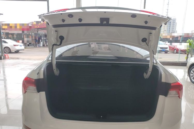 Used Skoda Rapid 2020 1.5L Manual Comfort Edition Trunk