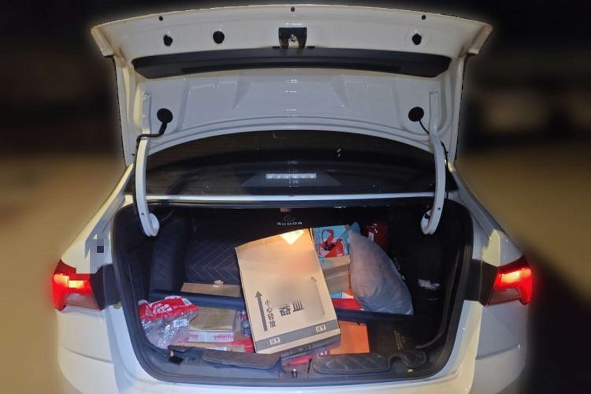 Used Skoda Rapid 2020 1.5L Automatic Comfort Edition Trunk