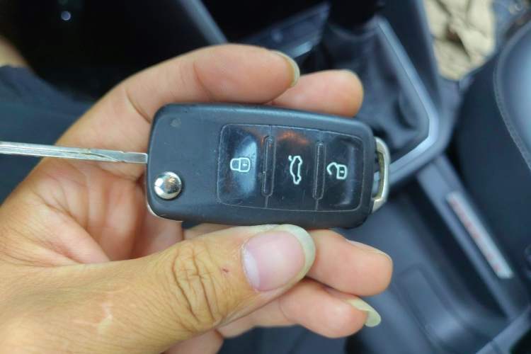 Used Skoda Rapid 2020 1.5L Automatic Comfort Edition Vehicle Key