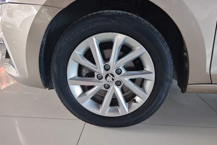 Used Skoda Rapid 2020 1.5L Automatic Standard Edition Exterior 7