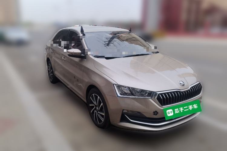 Used Skoda Rapid 2020 1.5L Automatic Comfort Edition Front Right 45 Deg