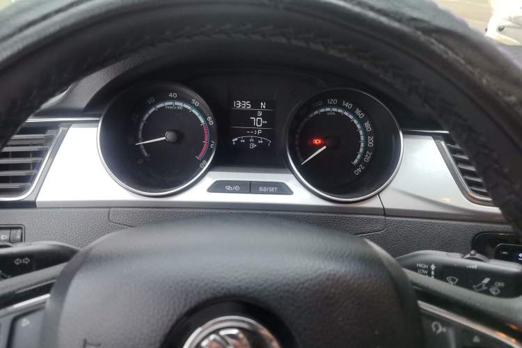 Used Skoda Rapid 2020 1.5L Automatic Comfort Edition Instrument Cluster