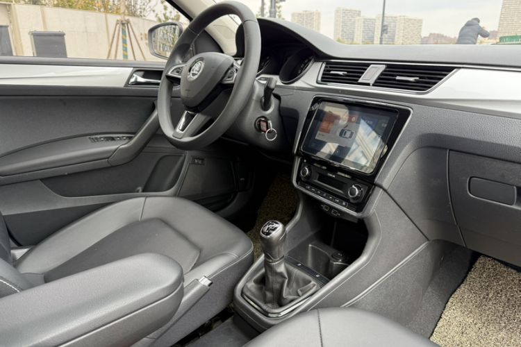 Used Skoda Rapid 2020 1.5L Manual Comfort Edition Interior 1