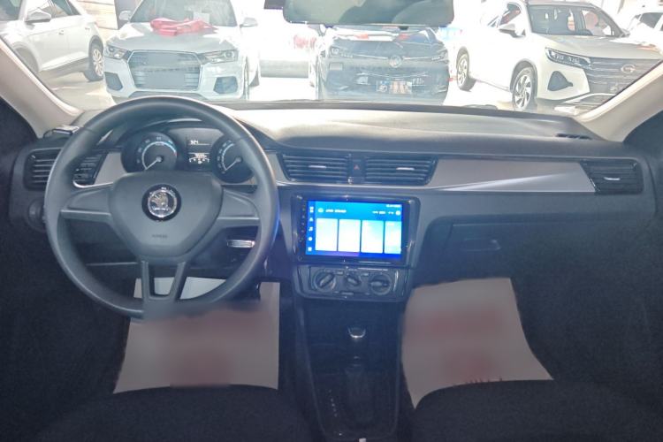 Used Skoda Rapid 2020 1.5L Automatic Standard Edition Interior 3