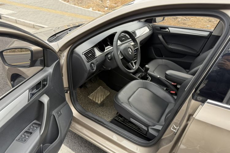 Used Skoda Rapid 2020 1.5L Manual Comfort Edition Left Front Seat