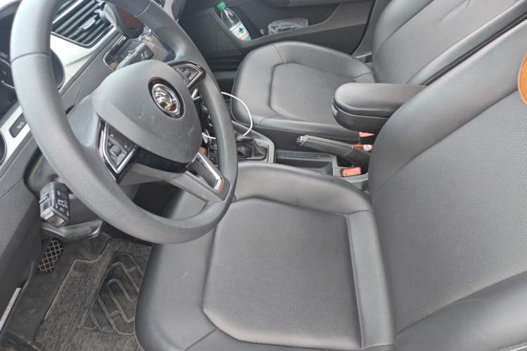 Used Skoda Rapid 2020 1.5L Automatic Comfort Edition Left Front Seat