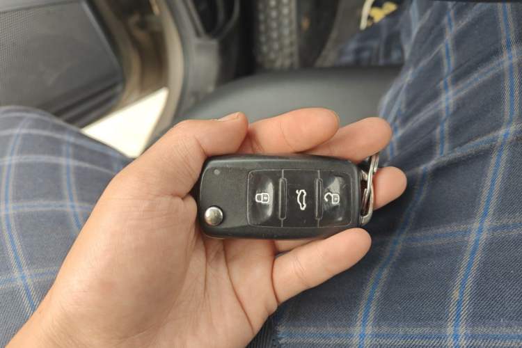 Used Skoda Rapid 2020 1.5L Automatic Comfort Edition Vehicle Key