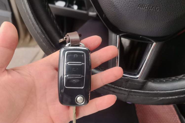 Used Skoda Rapid 2020 1.5L Automatic Comfort Edition Vehicle Key