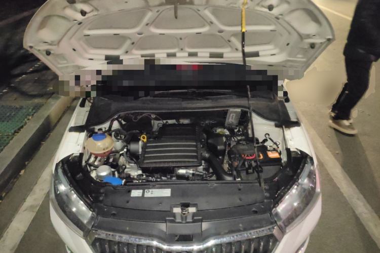 Used Skoda Rapid 2022 1.5L Automatic Comfort Edition Engine Bay
