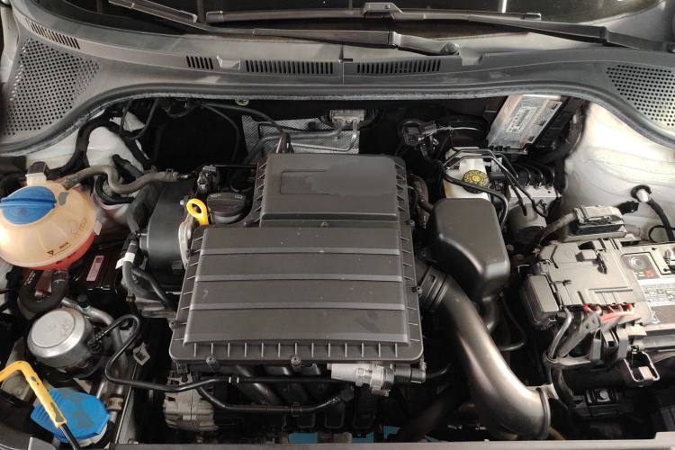 Used Skoda Rapid 2022 1.5L Automatic Comfort Edition Engine Bay