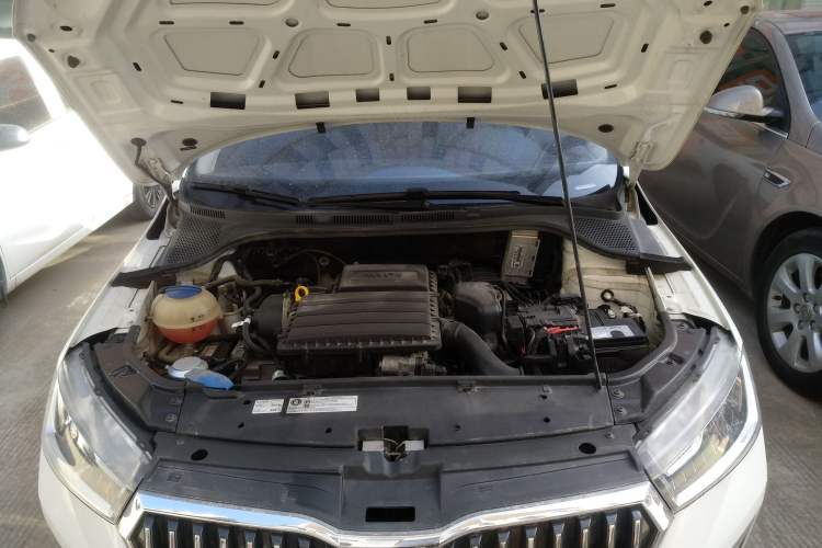 Used Skoda Rapid 2022 1.5L Automatic Comfort Edition Engine Bay