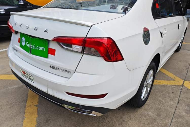 Used Skoda Rapid 2022 1.5L Automatic Comfort Edition Exterior 3