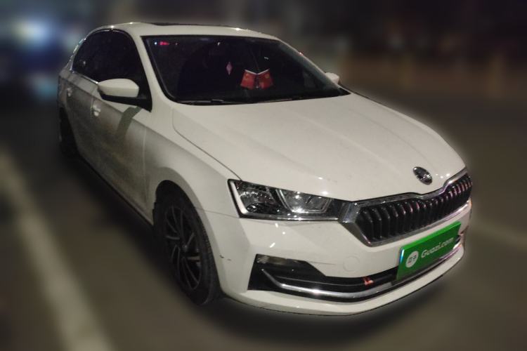 Used Skoda Rapid 2022 1.5L Automatic Comfort Edition Front Right 45 Deg