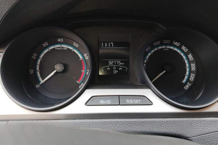 Used Skoda Rapid  Instrument Cluster