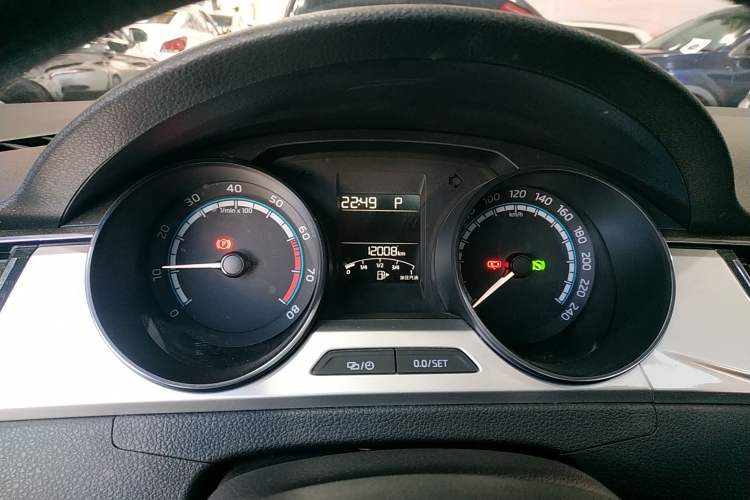 Used Skoda Rapid 2022 1.5L Automatic Comfort Edition Instrument Cluster