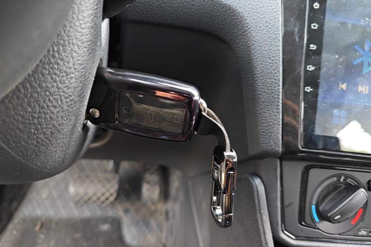 Used Skoda Rapid 2022 1.5L Automatic Comfort Edition Interior 1