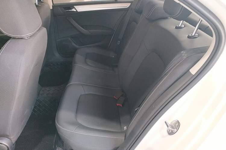 Used Skoda Rapid 2022 1.5L Automatic Comfort Edition Left Rear Seat