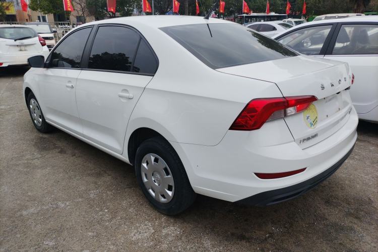 Used Skoda Rapid 2022 1.5L Automatic Comfort Edition Rear Left 45 Deg
