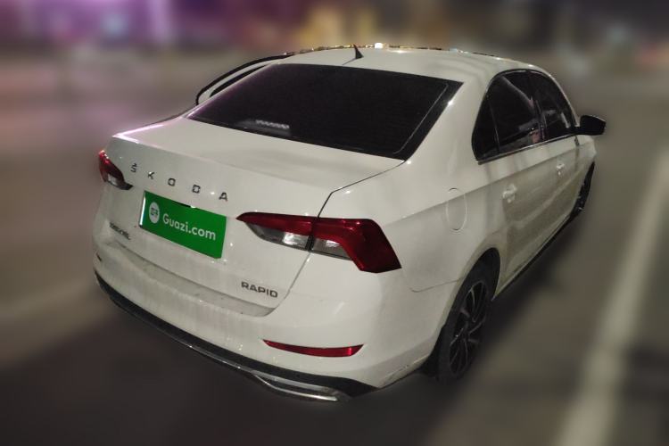 Used Skoda Rapid 2022 1.5L Automatic Comfort Edition Rear Right 45 Deg