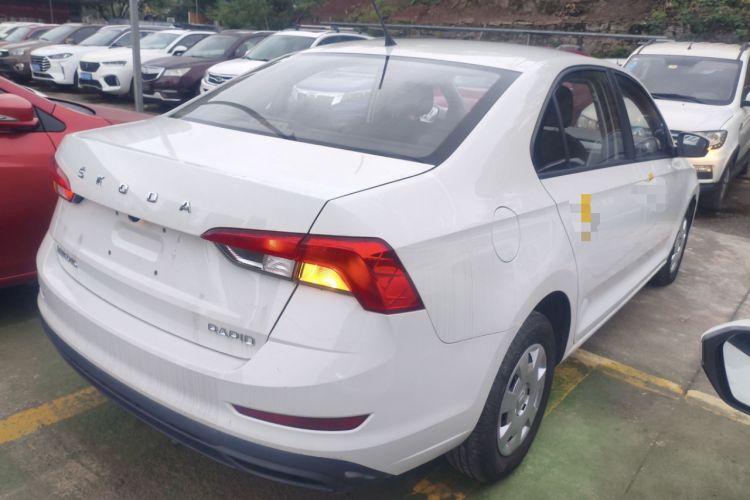 Used Skoda Rapid 2022 1.5L Automatic Comfort Edition Rear Right 45 Deg