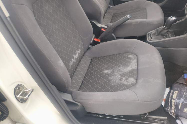 Used Skoda Rapid 2022 1.5L Automatic Comfort Edition Right Front Seat