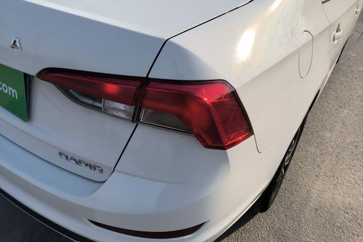 Used Skoda Rapid 2022 1.5L Automatic Comfort Edition Right Rear Taillight