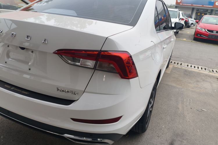 Used Skoda Rapid 2022 1.5L Automatic Comfort Edition Right Rear Taillight