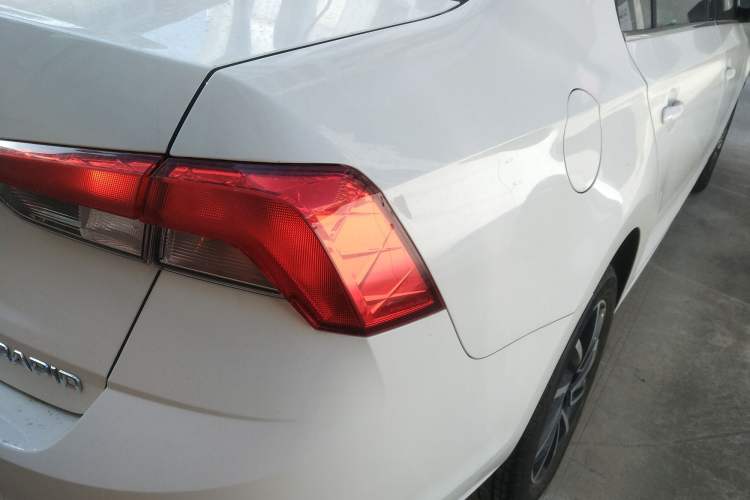 Used Skoda Rapid 2022 1.5L Automatic Comfort Edition Right Rear Taillight