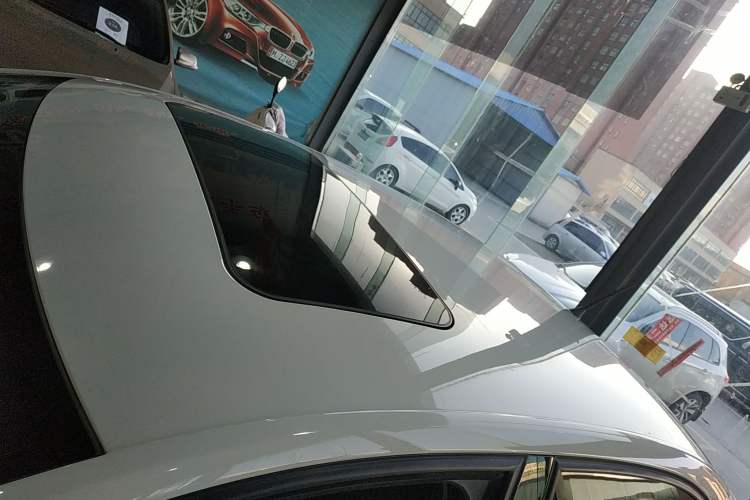 Used Skoda Rapid 2022 1.5L Automatic Comfort Edition Roof