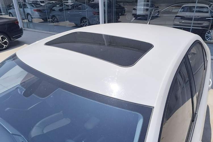 Used Skoda Rapid 2022 1.5L Automatic Comfort Edition Roof