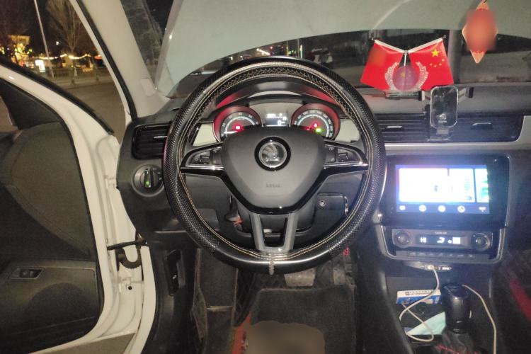 Used Skoda Rapid 2022 1.5L Automatic Comfort Edition Steering Wheel