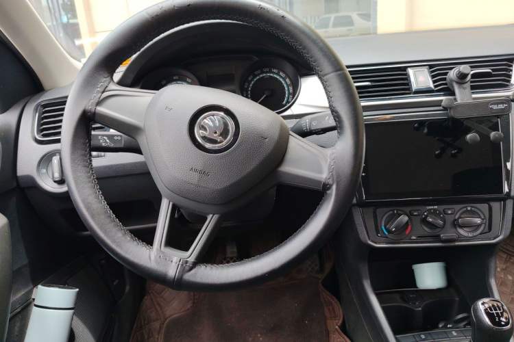 Used Skoda Rapid  Steering Wheel