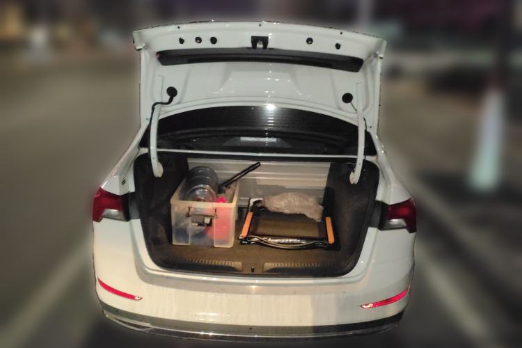 Used Skoda Rapid 2022 1.5L Automatic Comfort Edition Trunk